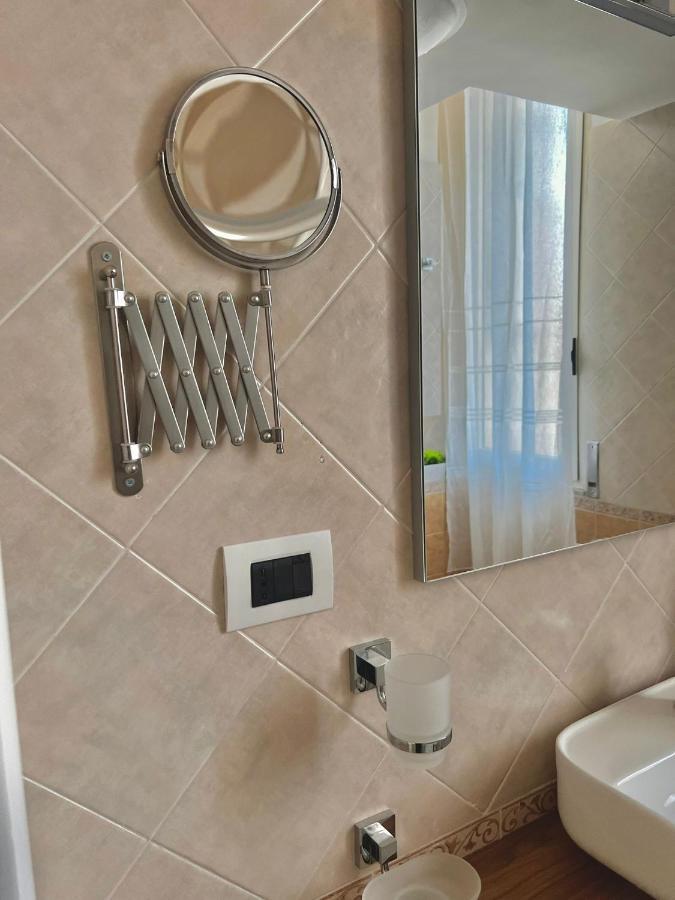 Zara Home - Free Parking Napoli Dış mekan fotoğraf
